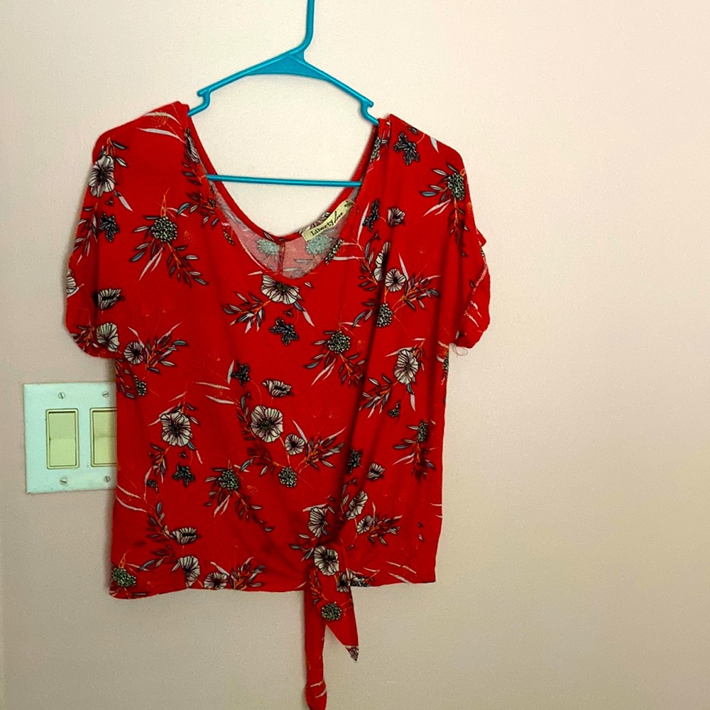 Red summer shirt